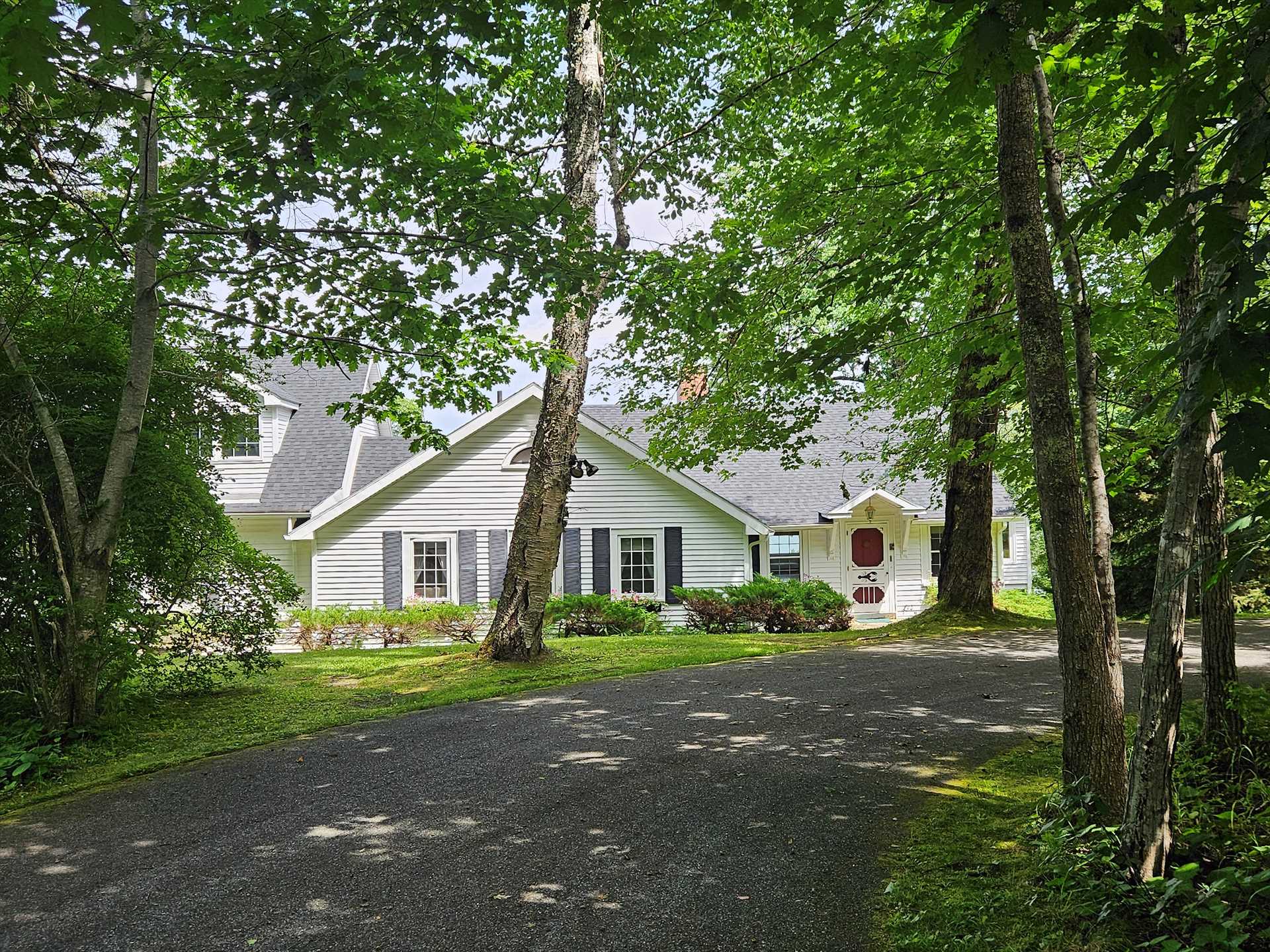 Sullivan Cove Cottage