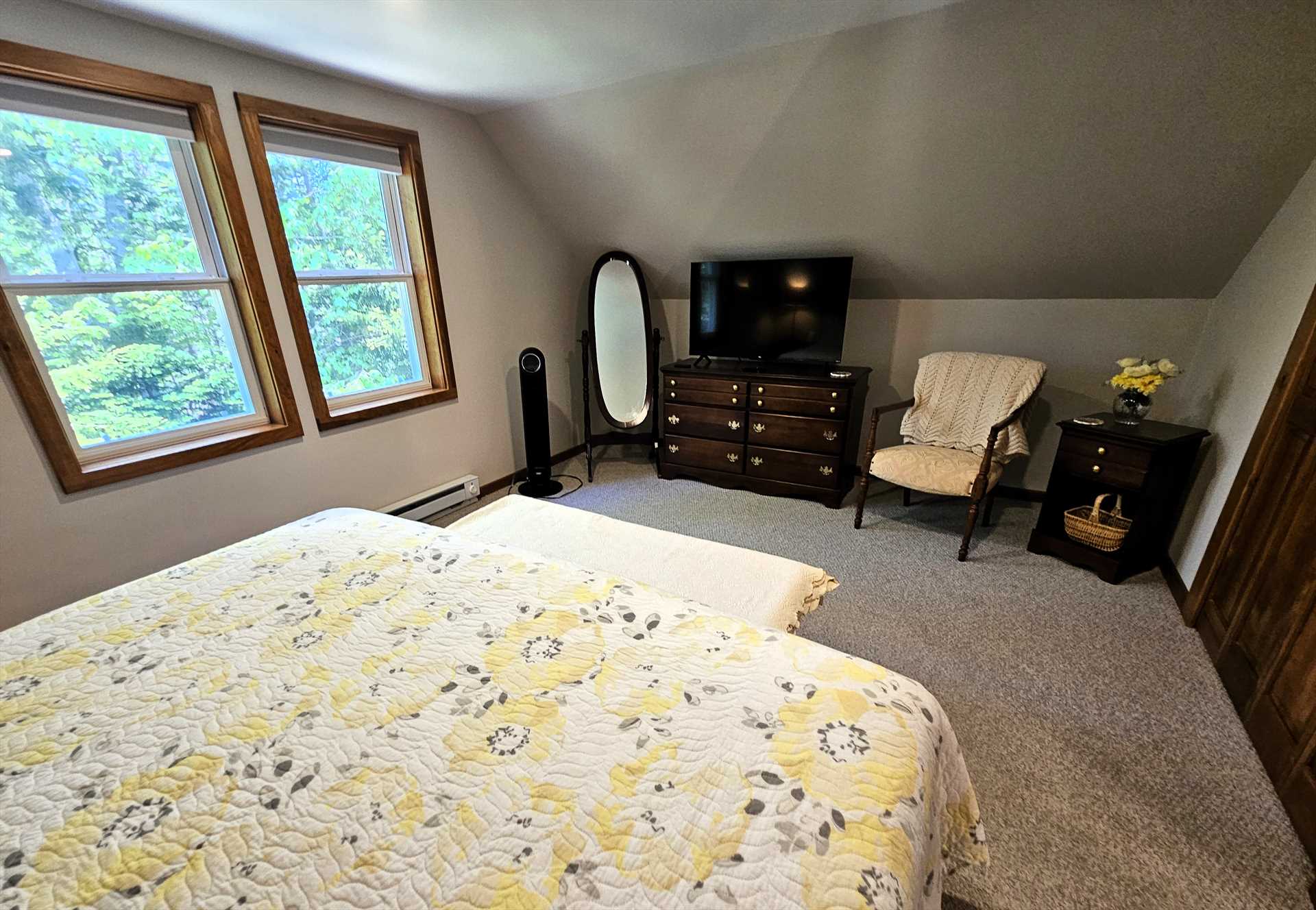 Second Floor King Bedroom