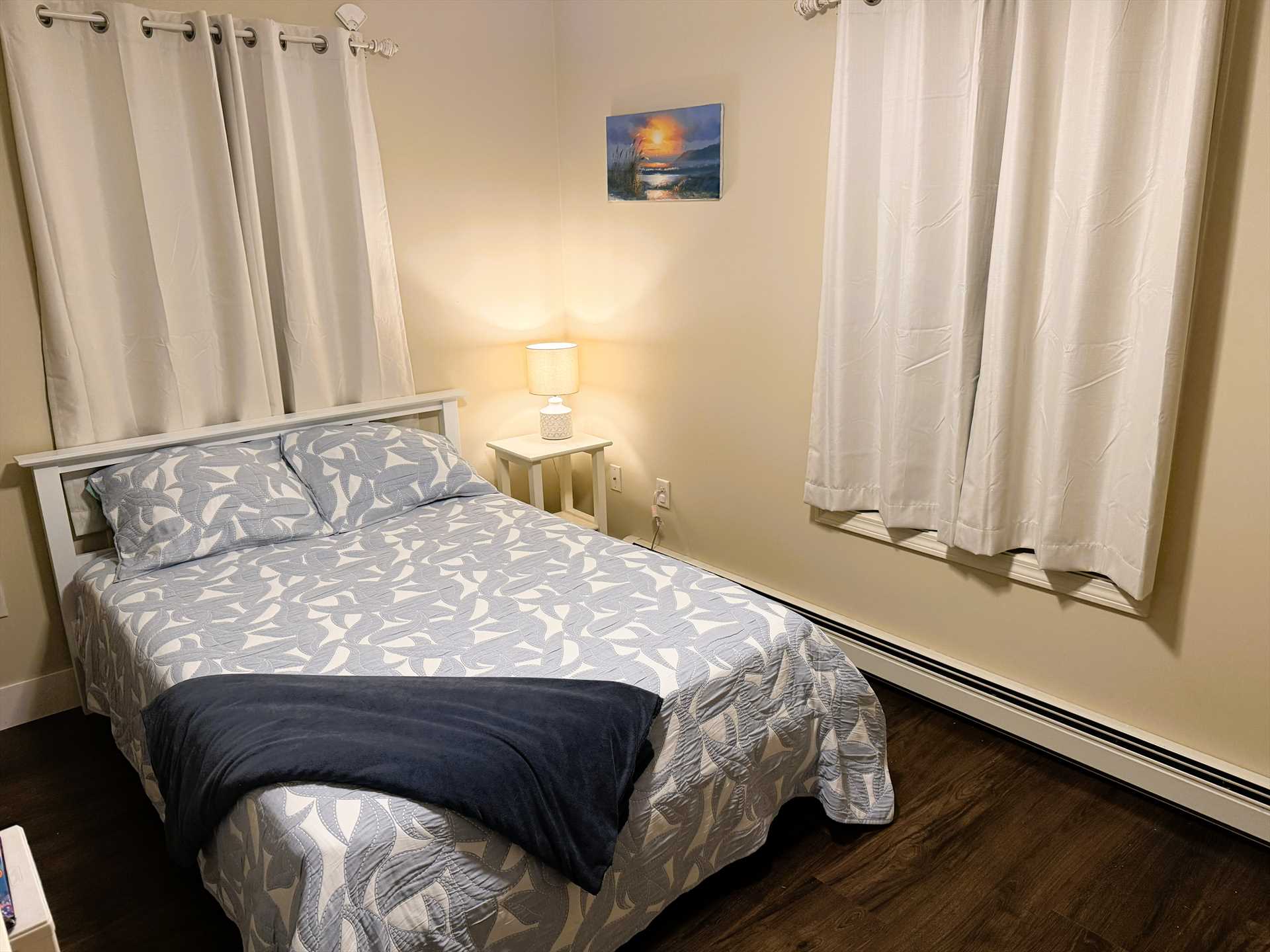 Full Bedroom